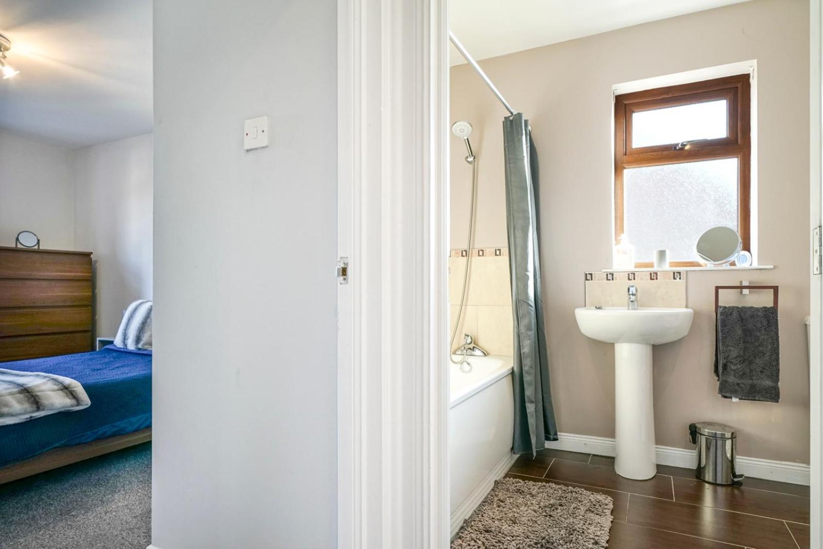 3 Bed House, Quiet Location Close To Bangor 外观 照片